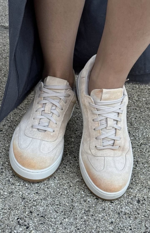 Miękkie zamszowe sneakersy Lestrosa Miękkie zamszowe sneakersy Lestrosa