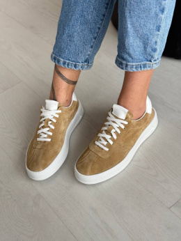 Zamszowe sneakersy