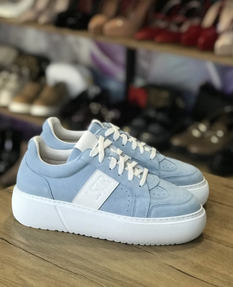 Sneakersy na platformie L'estrosa Sneakersy na platformie L'estrosa