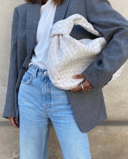 Torebka z plecionej skóry