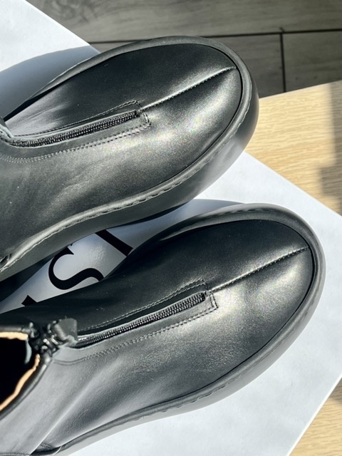 Buty z zamkiem L'estrosa Buty z zamkiem L'estrosa