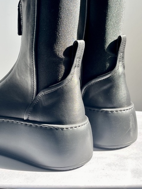 Buty z zamkiem L'estrosa Buty z zamkiem L'estrosa