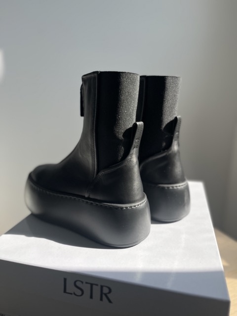 Buty z zamkiem L'estrosa Buty z zamkiem L'estrosa