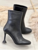 Eleganckie botki L'estrosa