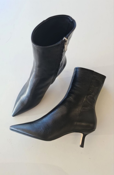 Eleganckie botki Spaziomoda Eleganckie botki Spaziomoda