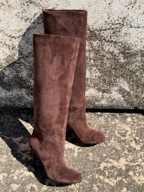 Kozaki na obcasie L'estrosa