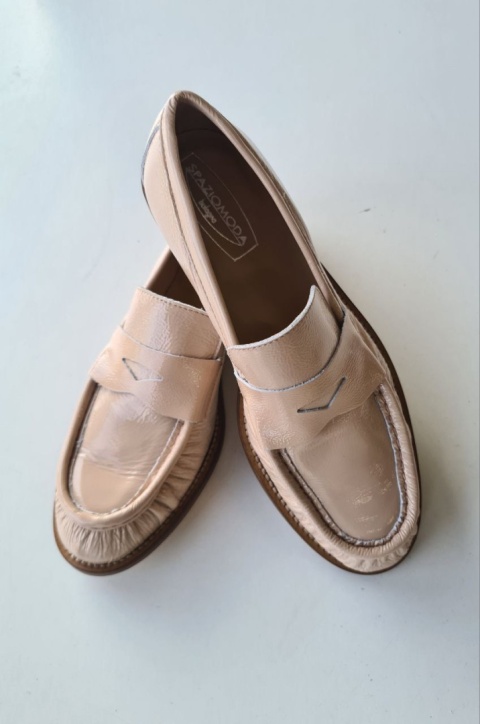 Eleganckie mokasyny Spaziomoda