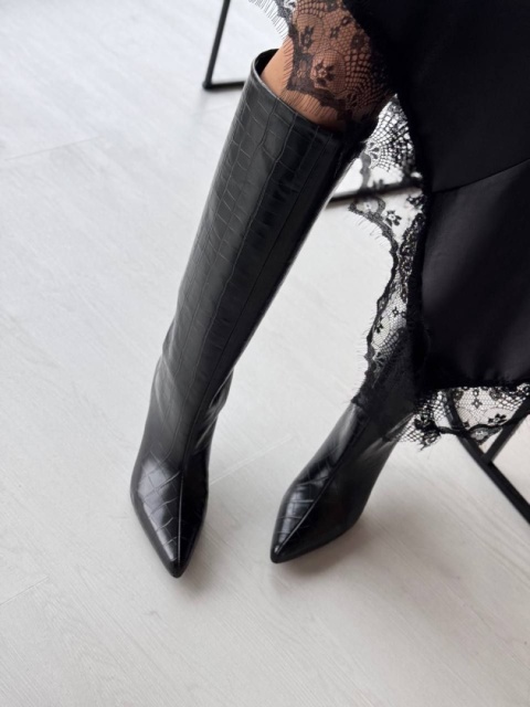 Kozaki L'estrosa krokodyl