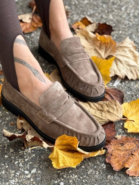 Loafersy z futerkiem L'estrosa