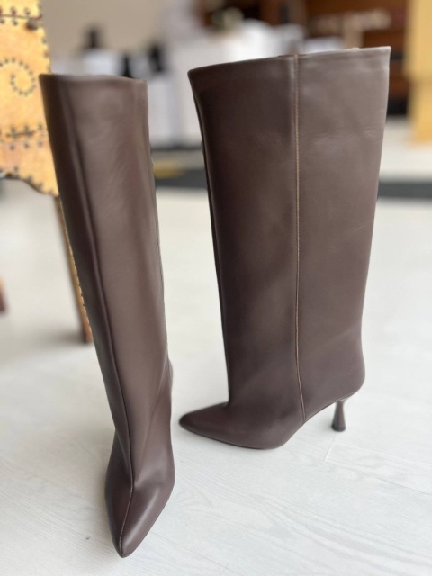 Szerokie kozaki na obcasie L’estrosa