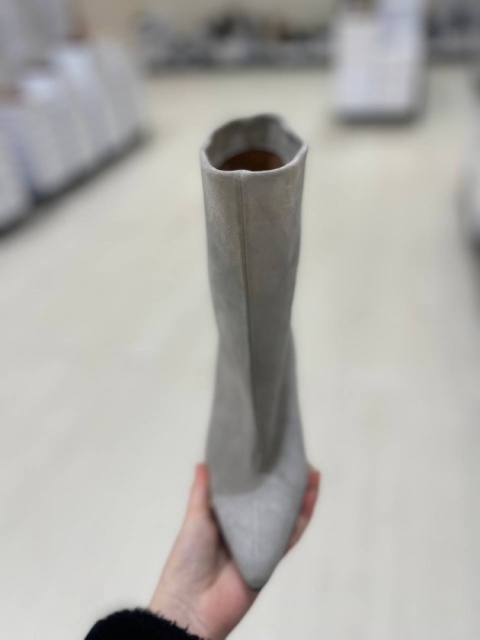 Zamszowe botki Wiola