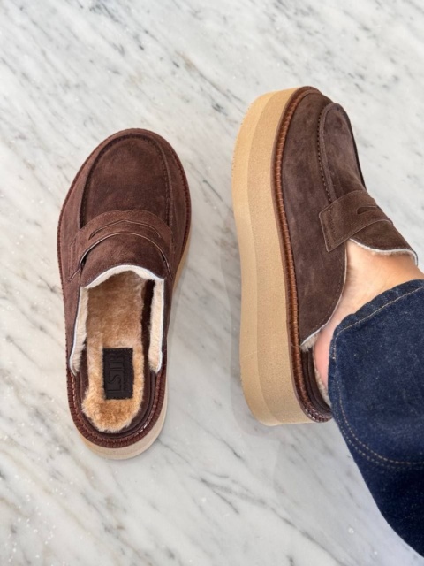 Zimowe klapki na platformie L'estrosa