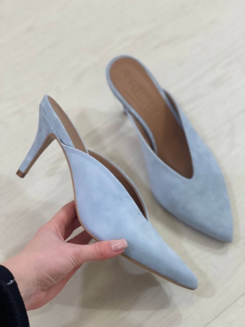 Klapki L’estrosa zamsz