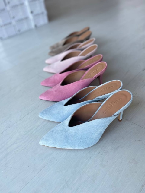 Klapki L’estrosa zamsz