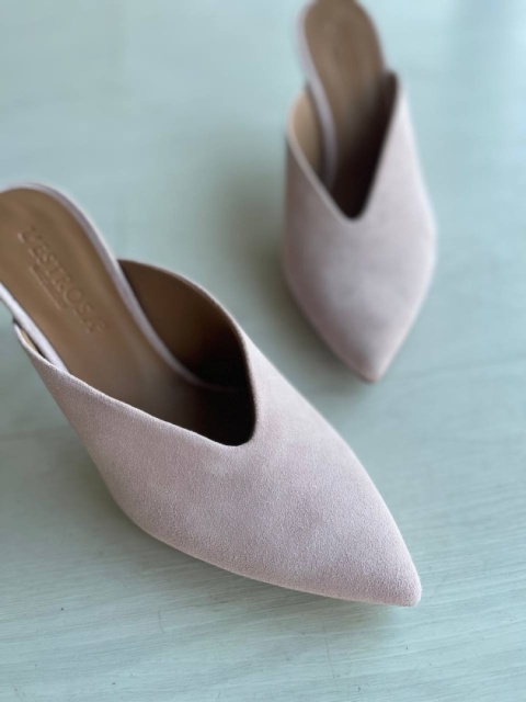 Klapki L’estrosa zamsz