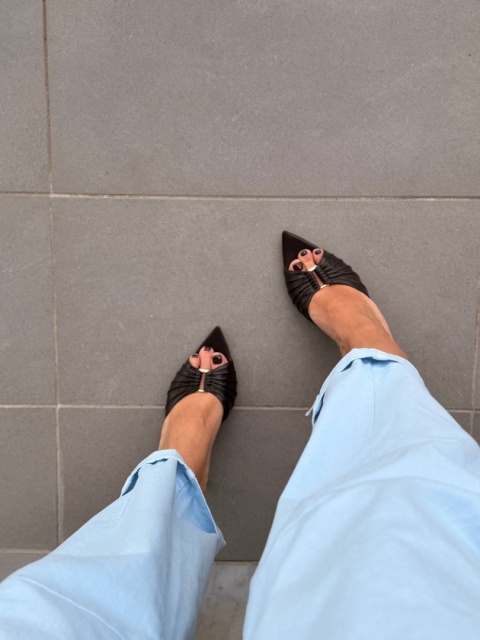 Klapki L'estrosa — czarne