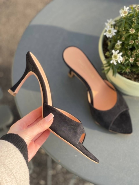 Klapki na obcasie Lancioni