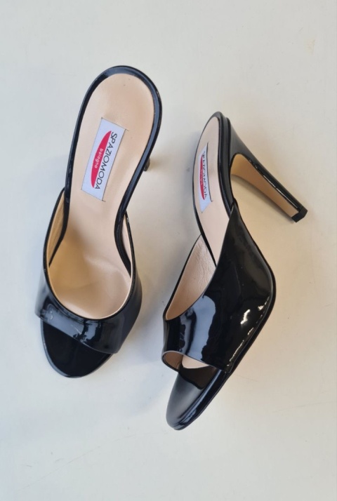 Klapki na obcasie Spaziomoda