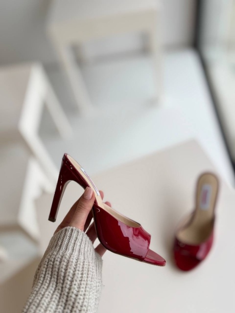 Klapki na obcasie Spaziomoda