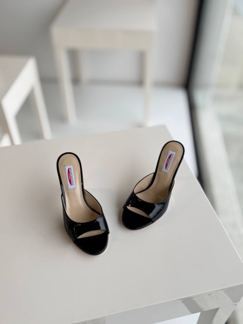 Klapki na obcasie Spaziomoda