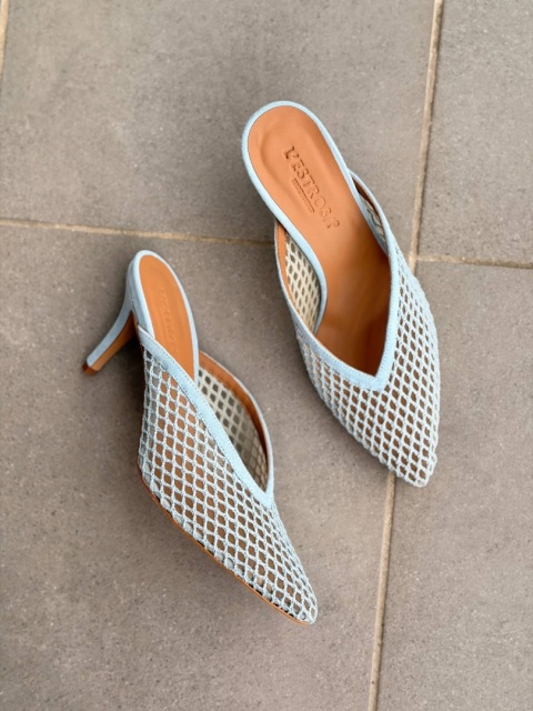 Klapki z siateczki L'estrosa