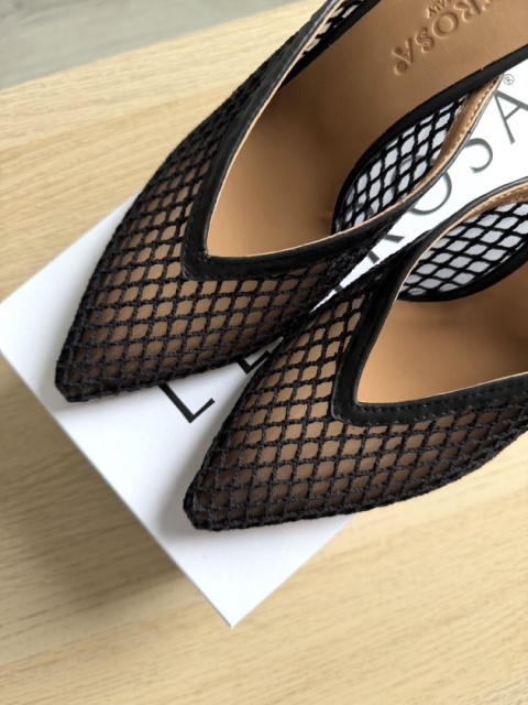 Klapki z siateczki L'estrosa