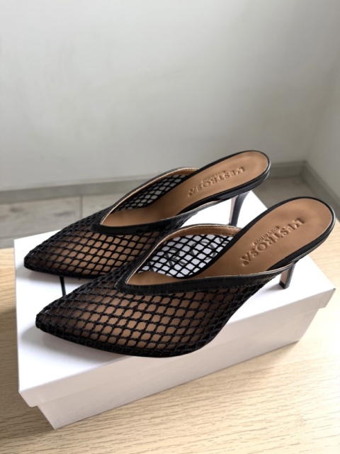 Klapki z siateczki L'estrosa