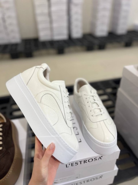 Miękkie trampki Lestrosa