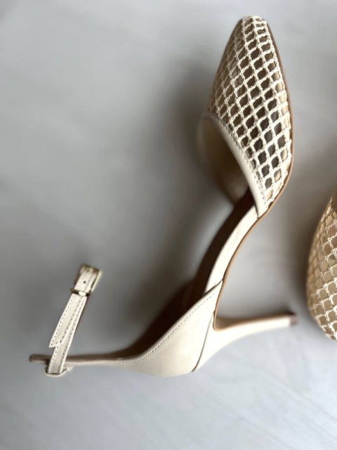 Sandały z siateczką L'estrosa