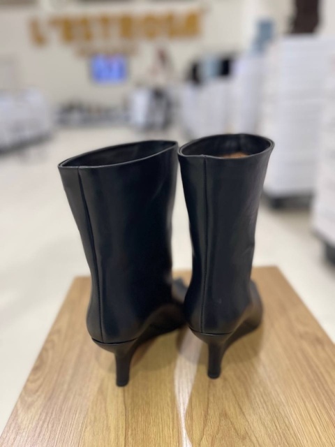 Skórzane kozaki na platformie L’estrosa