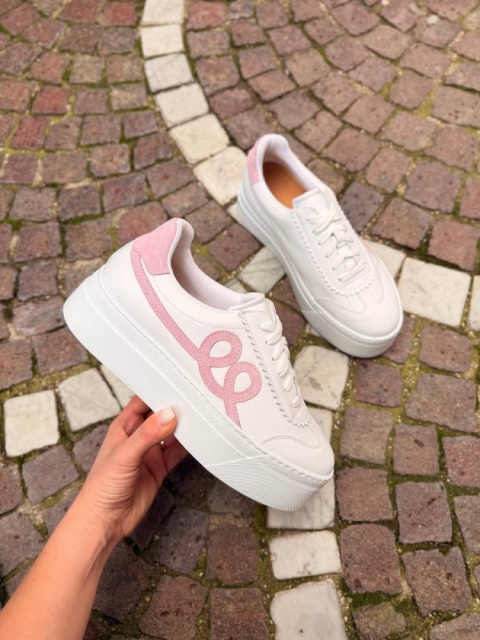 Sneakersy na platformie Lestrosa