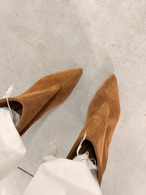 Zamszowe botki Wiola