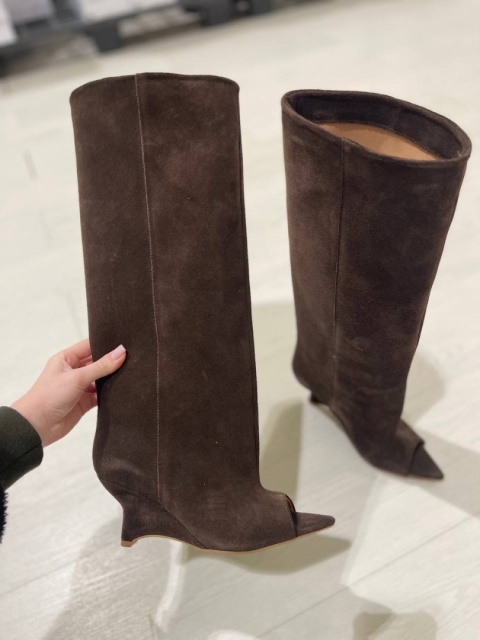 Zamszowe kozaki L’estrosa Aria