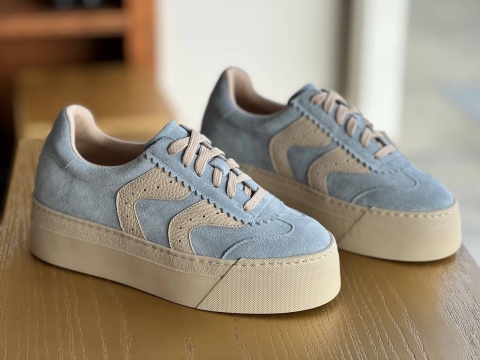 Zamszowe sneakersy Lestrosa