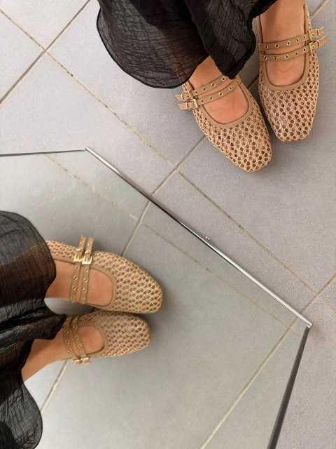 Ażurowe baletki L'estrosa — beżowe