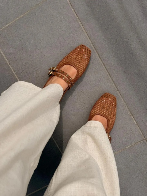 Ażurowe baletki L'estrosa — karmelowe