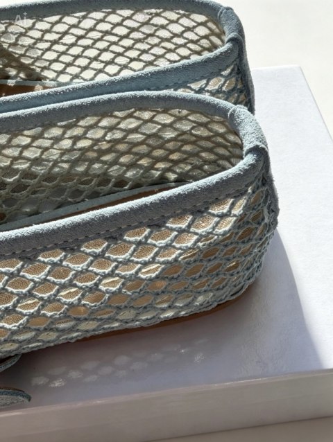 Ażurowe baletki L'estrosa — niebieskie