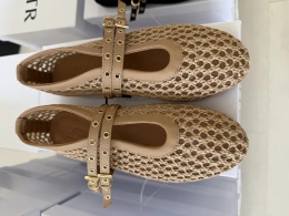 Baleriny L'estrosa ażurowe z paskiem — karmelowe