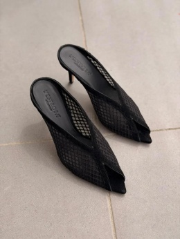 Klapki Sole L'estrosa siateczka — czarne