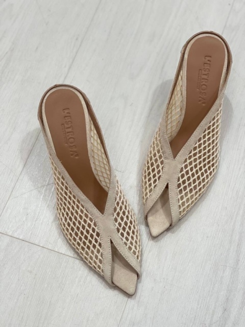 Klapki Sole z siateczki