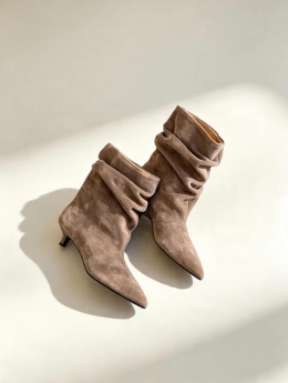 Zamszowe botki Lancioni — taupe