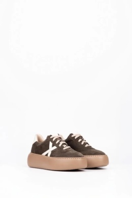 Sneakersy Zamszowe — taupe