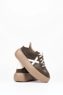 Sneakersy Zamszowe — taupe
